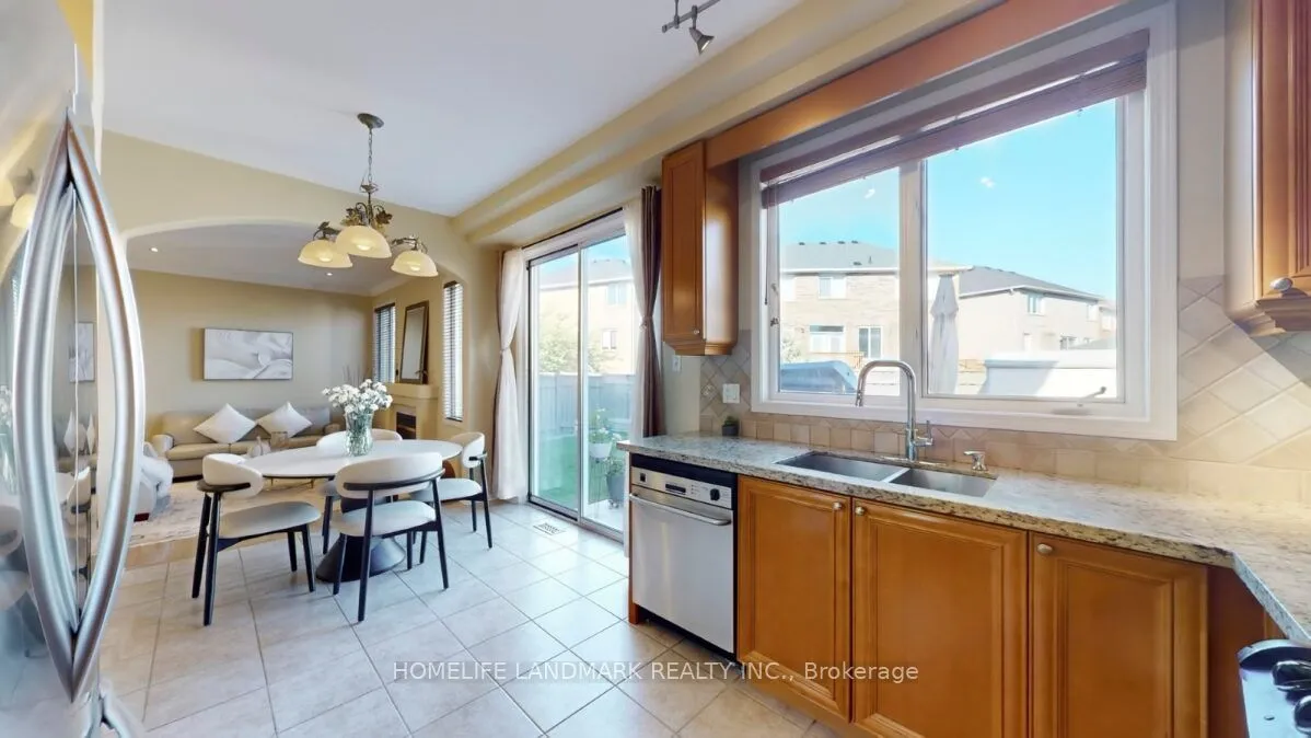 152 America Avenue, ON L6A 3E8