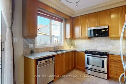 152 America Avenue, ON L6A 3E8