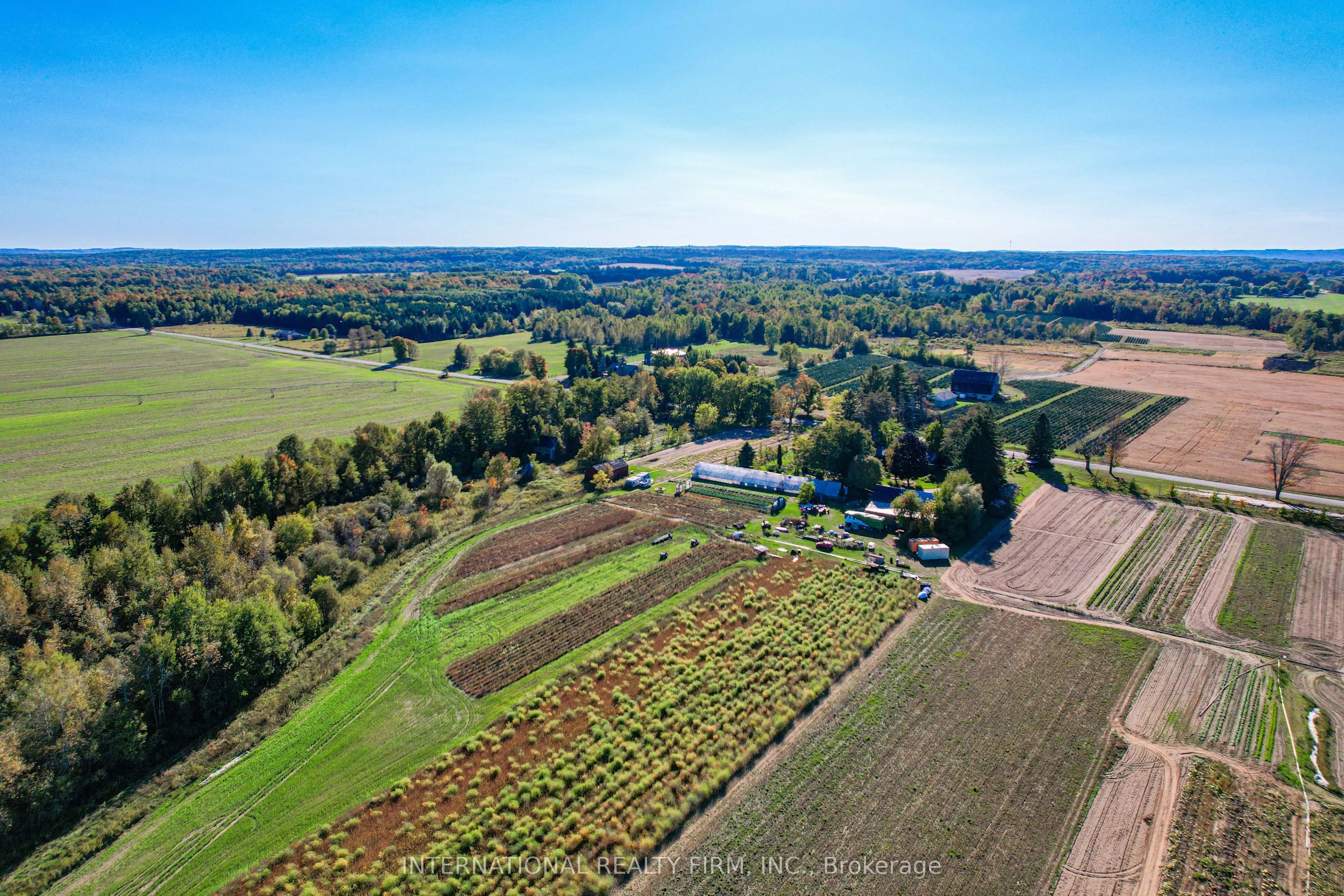 7423 Concession 3 Road, ON L0M 1M0