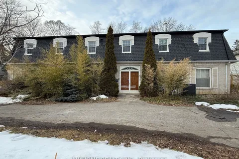 338 Steeles Avenue, ON L3T 1A8