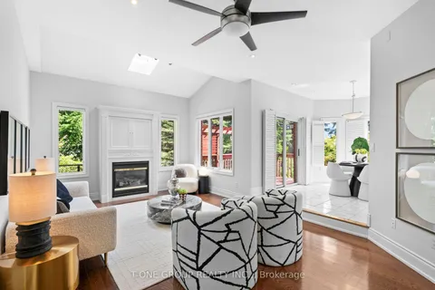 1022 Ivsbridge Boulevard, ON L3X 2A2