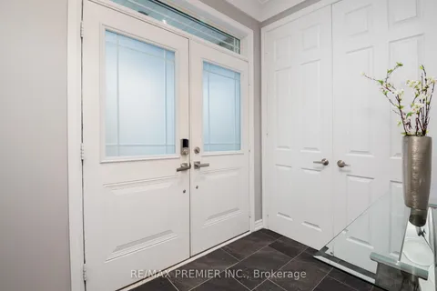 76 Cauthers Crescent, ON L9R 0L2