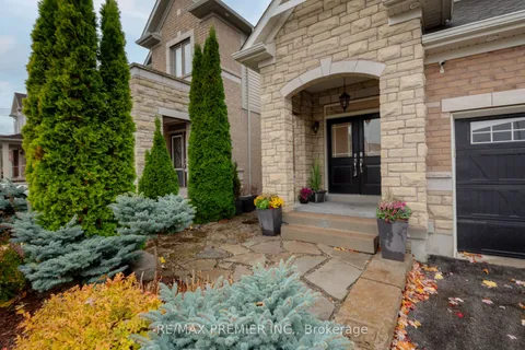 76 Cauthers Crescent, ON L9R 0L2