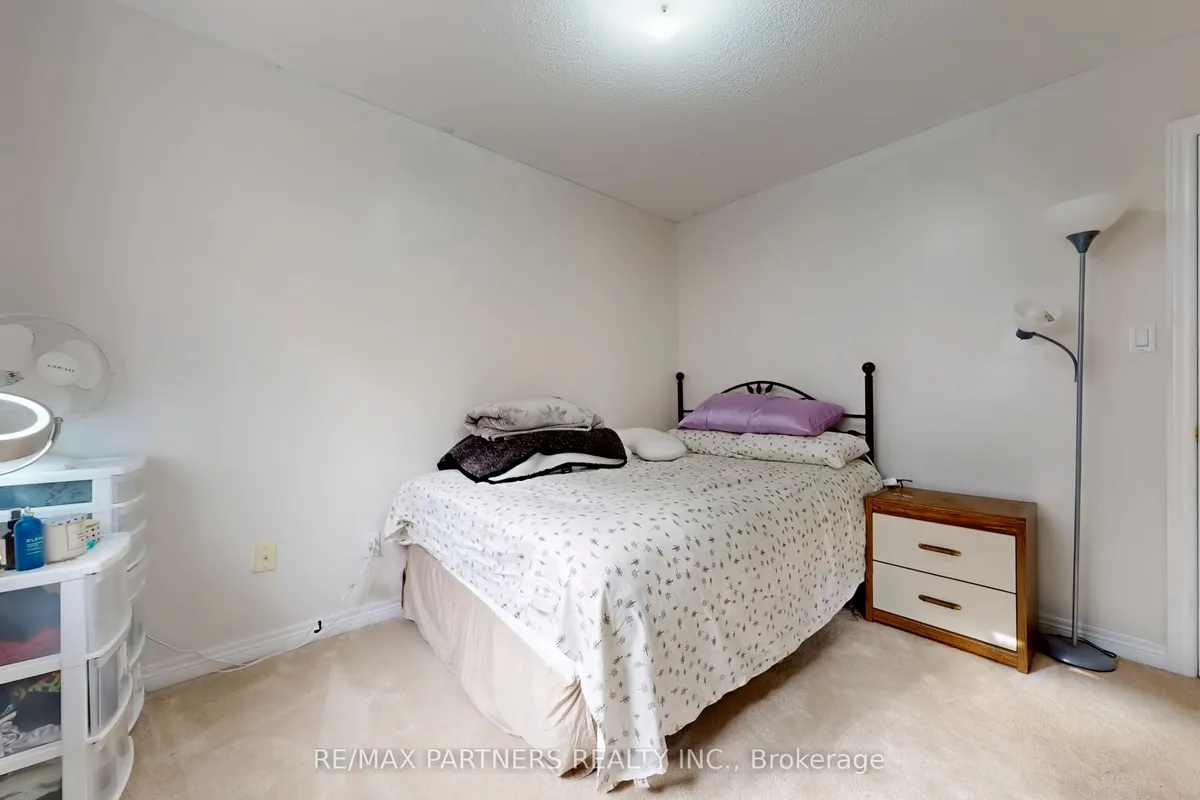 240 Swan Park Road, ON L6E 0B1