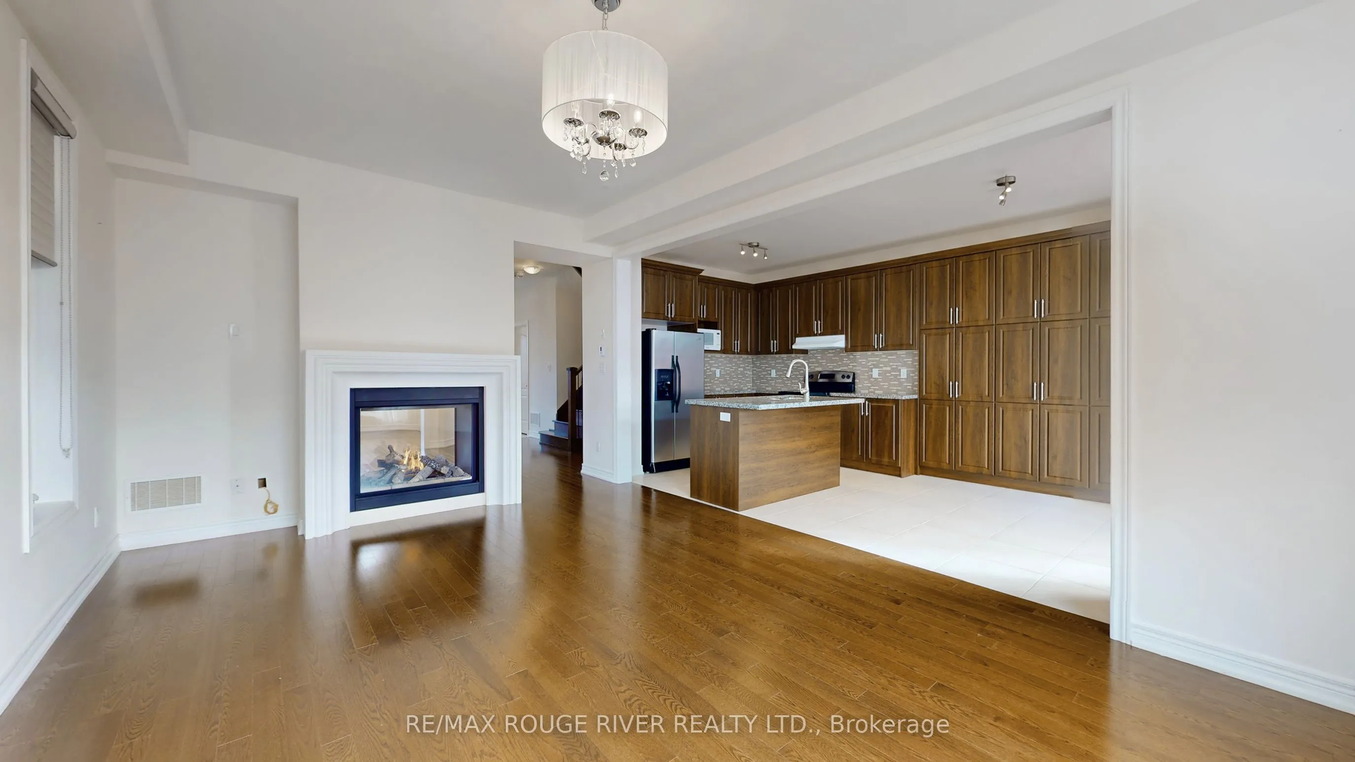 2732 Donald Cousens Parkway, ON L6B 0X9