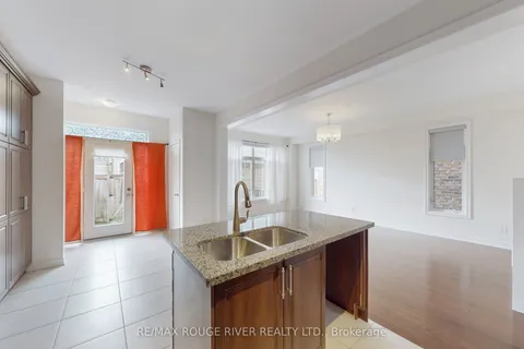 2732 Donald Cousens Parkway, ON L6B 0X9