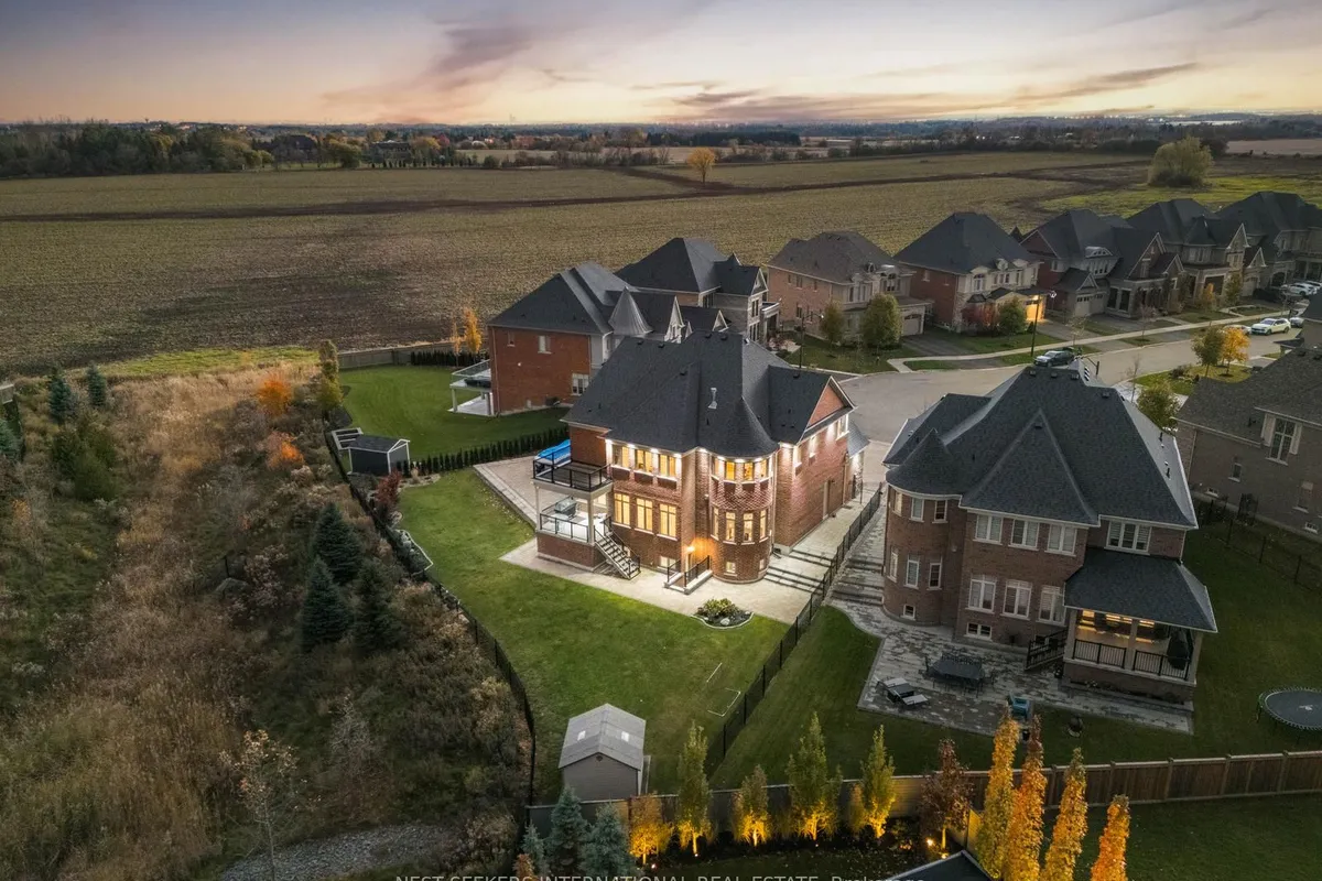 12 Albert Hill Court, ON L7B 0P1