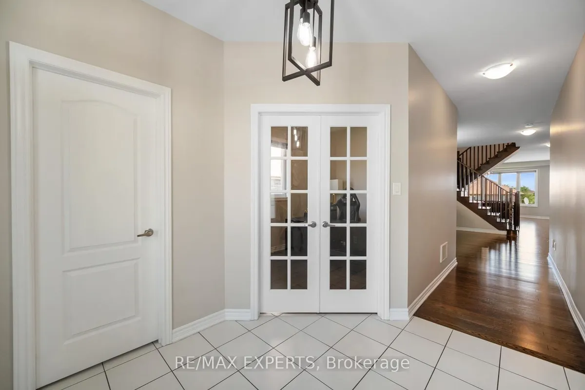 2144 Dale Road, ON L9S 0G9