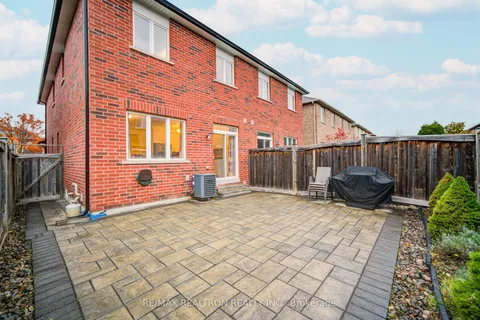 1275 Blencowe Crescent, ON L3X 0C5