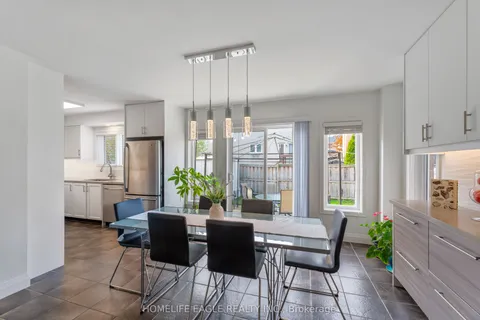 184 Knapton Drive, ON L3X 3B5