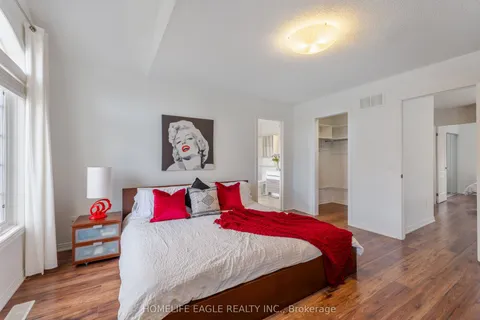 184 Knapton Drive, ON L3X 3B5