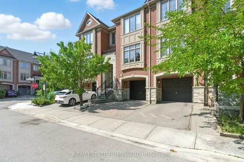 4 Isaac Devins Avenue, ON L4L 0A4