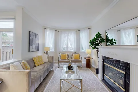 10 Whitford Road, ON L6C 2J3