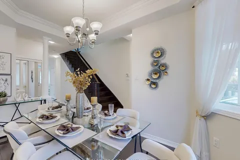 10 Whitford Road, ON L6C 2J3