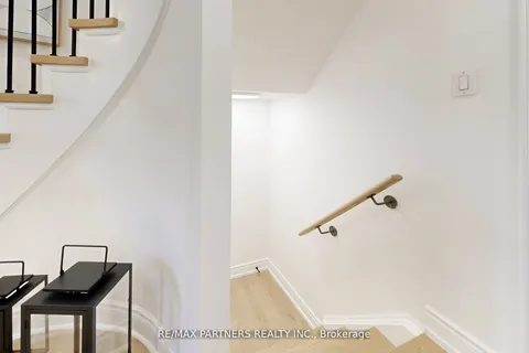 29 Robert Osprey Drive, ON L6C 0K9