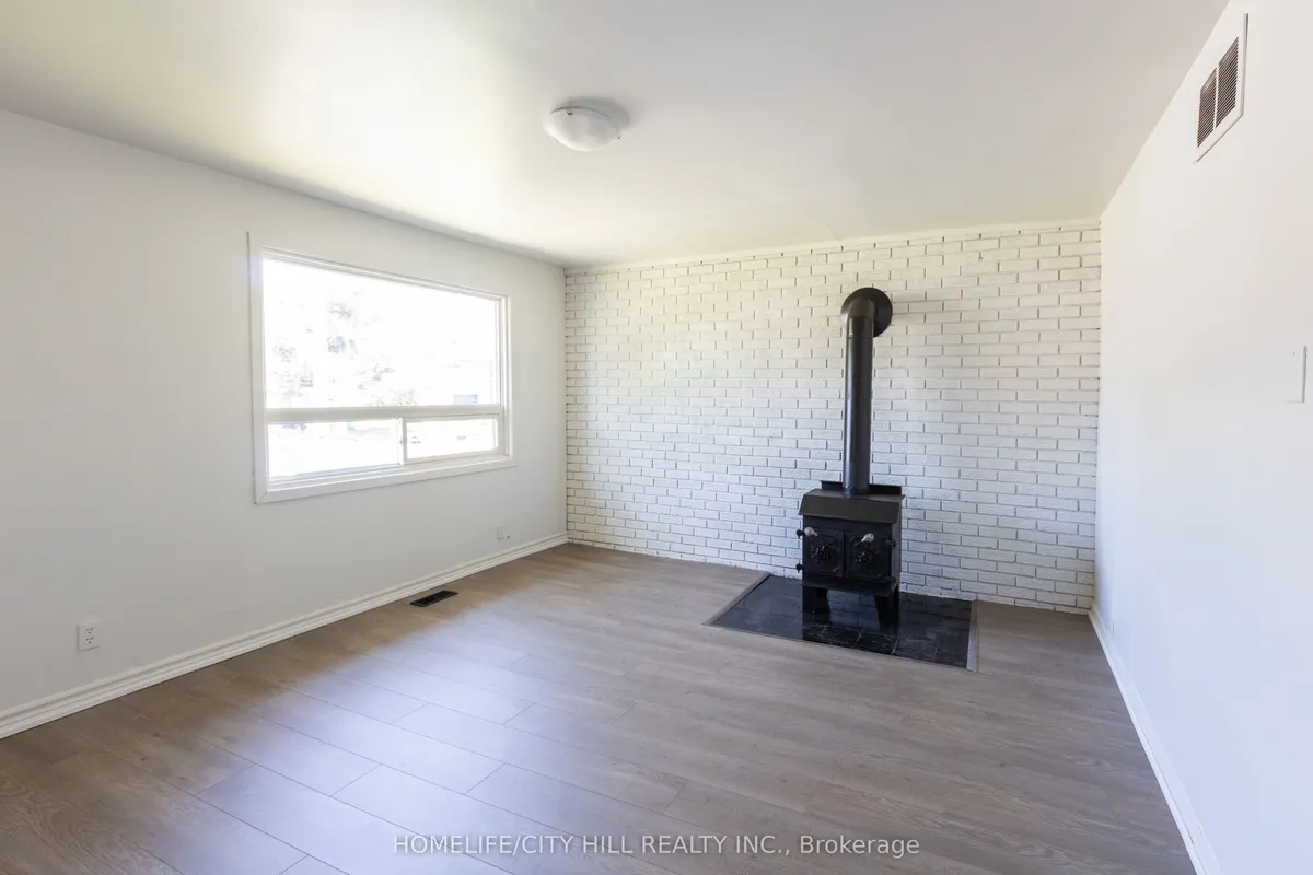 347 Hollywood Drive, ON L4P 3A2