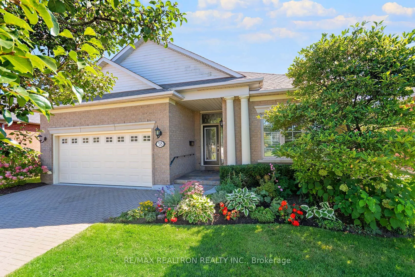 58 Player Place, ON L4A 1M1