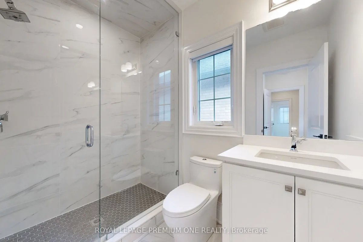 104 Greville Street, ON L4H 4P7