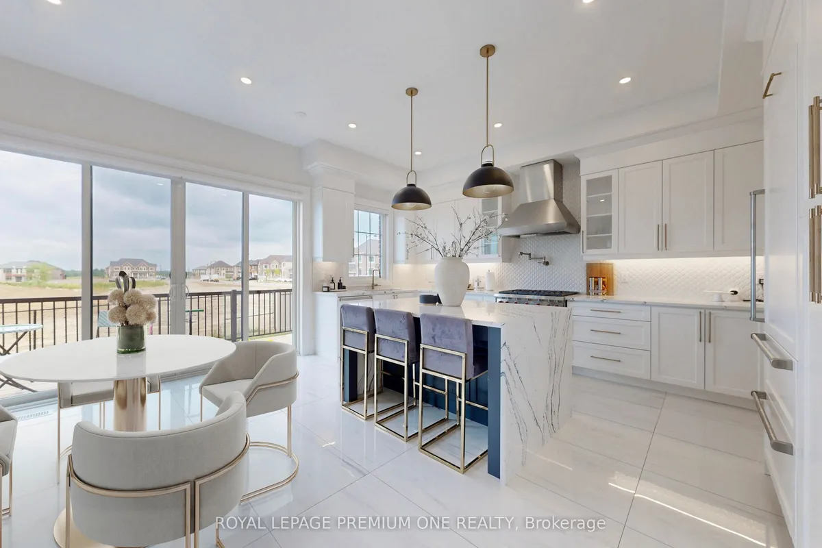 104 Greville Street, ON L4H 4P7