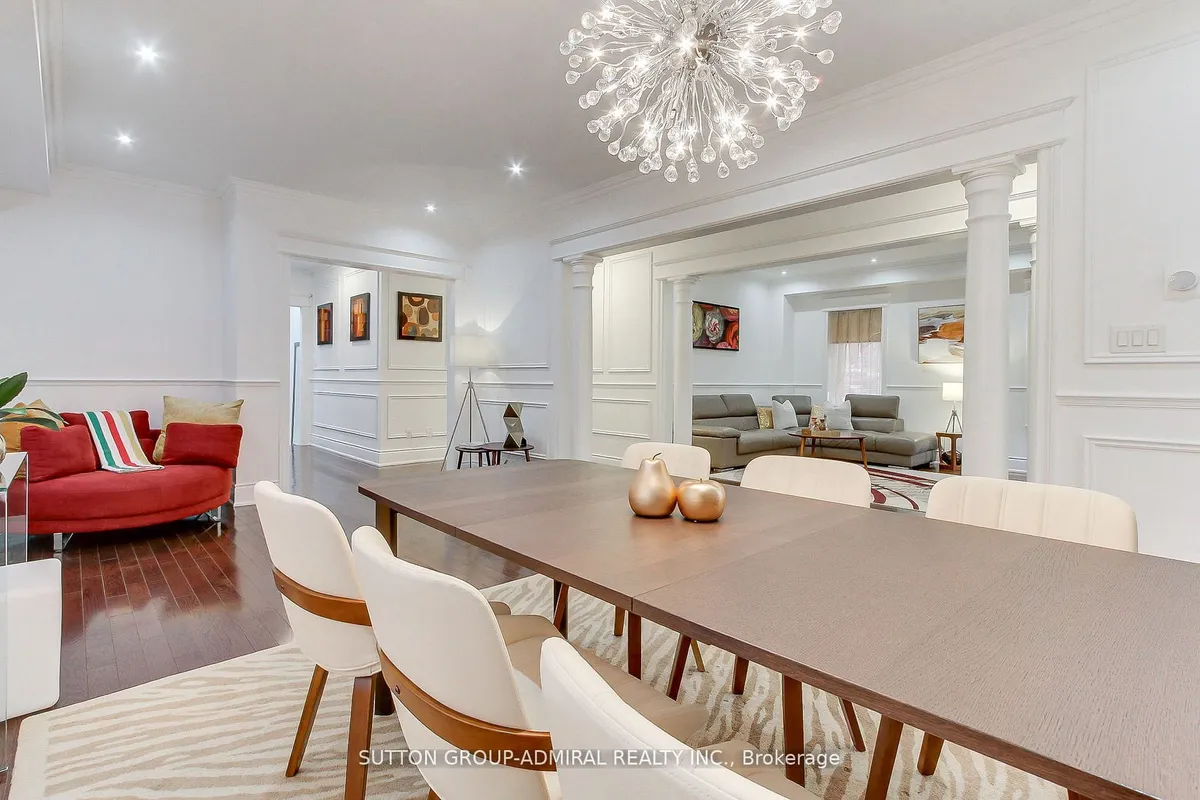 8 Aegis Drive, ON L6A 4M6