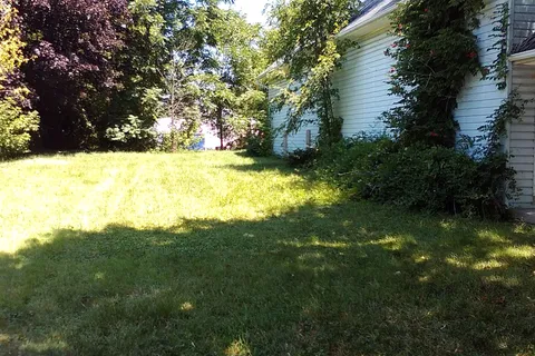 8 Richmond Street, ON L0G 1W0