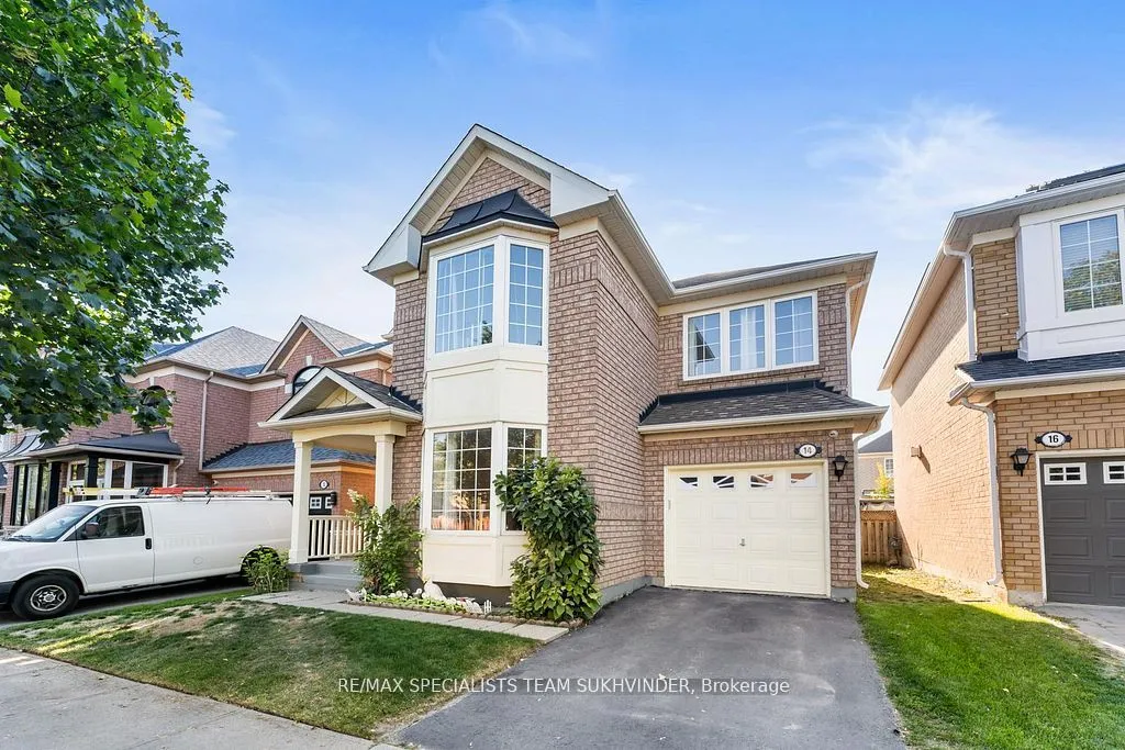 14 Tower Bridge Crescent, ON L6C 2M8