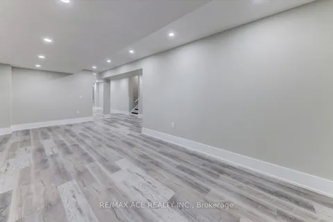 14 Hitching Post Road, ON L4P 0H9