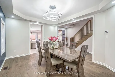 1029 Barton Way, ON L9S 4R7