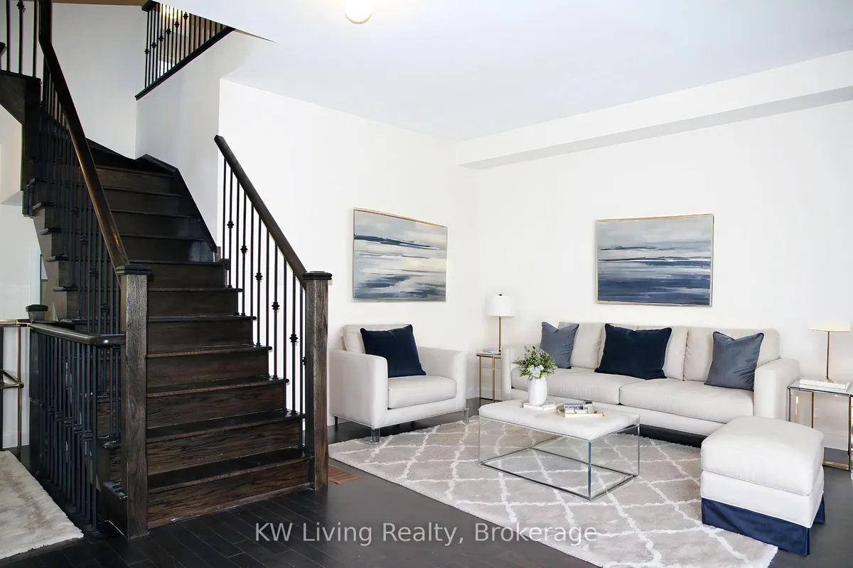 52 Causland Lane, ON L4S 0G5