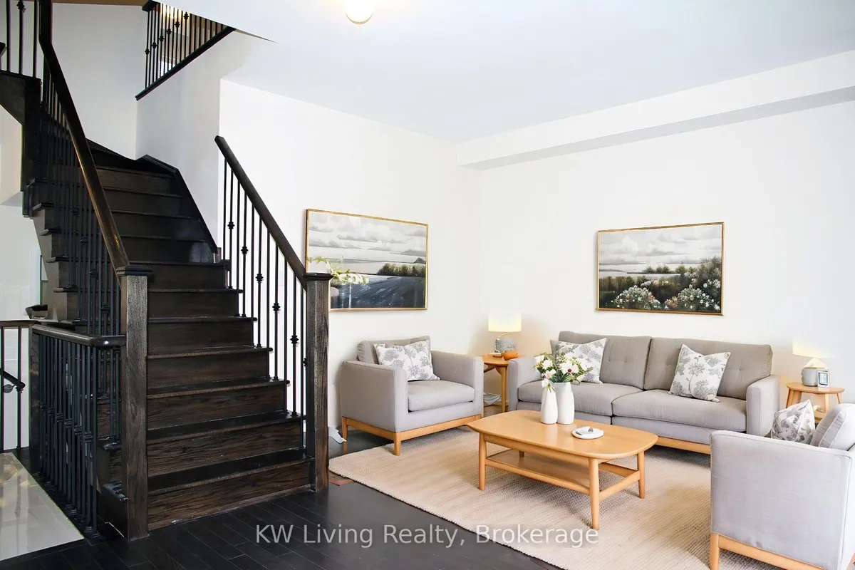 52 Causland Lane, ON L4S 0G5