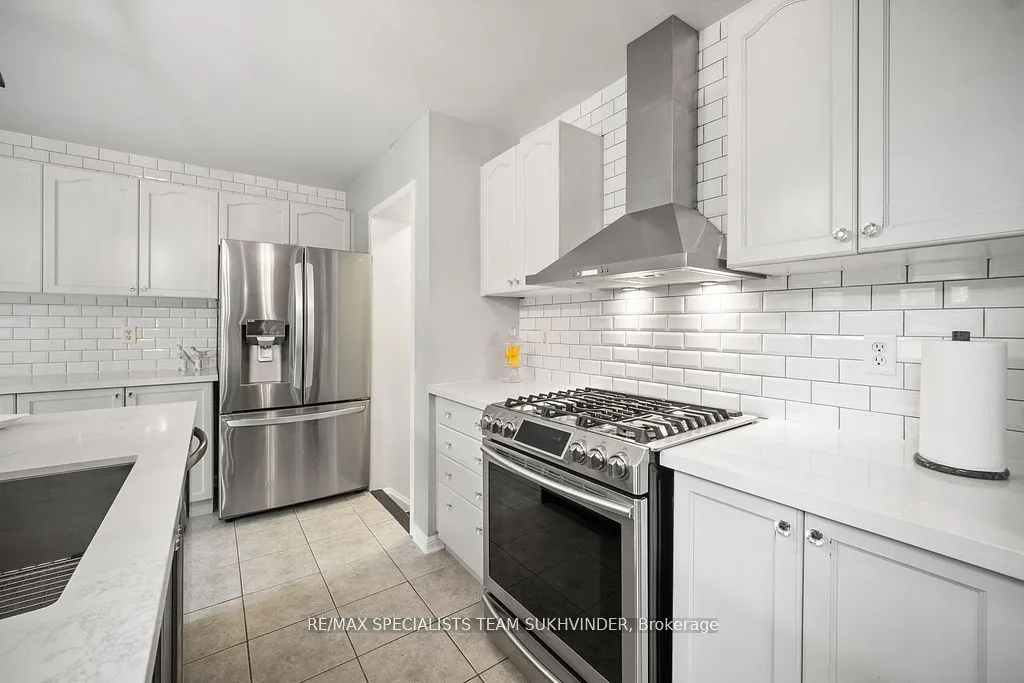 12 Dunning Drive, ON L9R 0B5