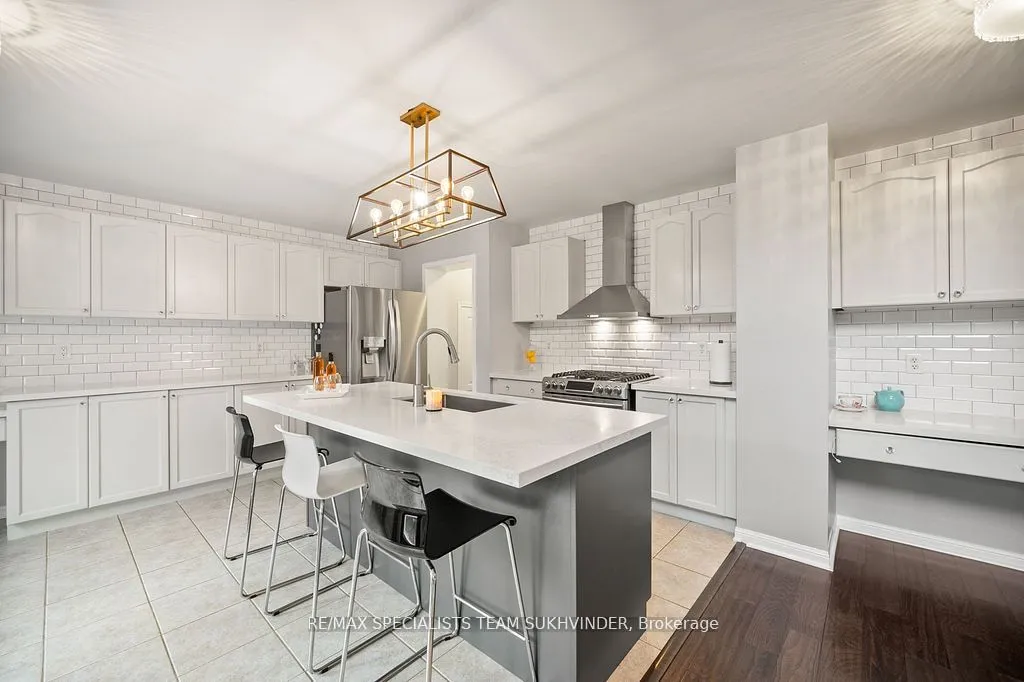 12 Dunning Drive, ON L9R 0B5