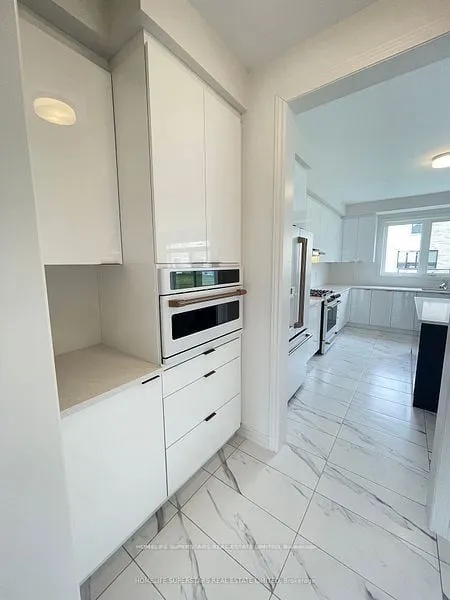 17 Bellflower Crescent, ON L0G 1W0