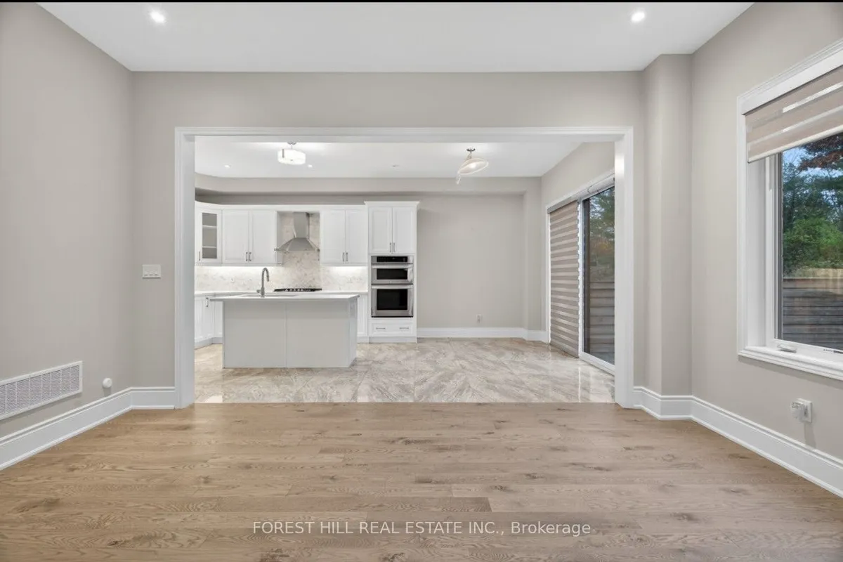 217 Sunset Vista Court, ON L4G 3Y1