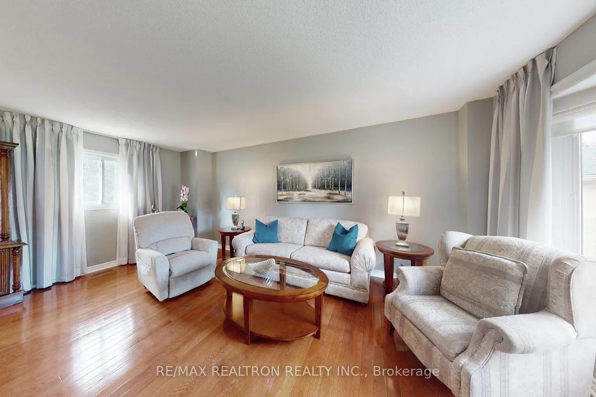 408 Nesbitt Road, ON L3Y 7E5