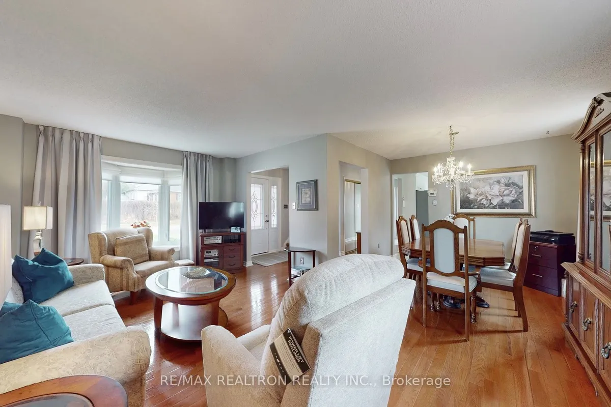 408 Nesbitt Road, ON L3Y 7E5