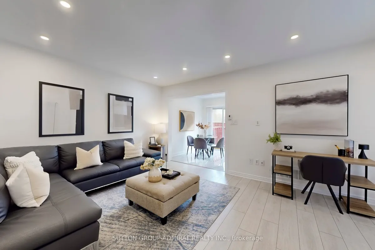 62 Agostino Crescent, ON L4K 5L1