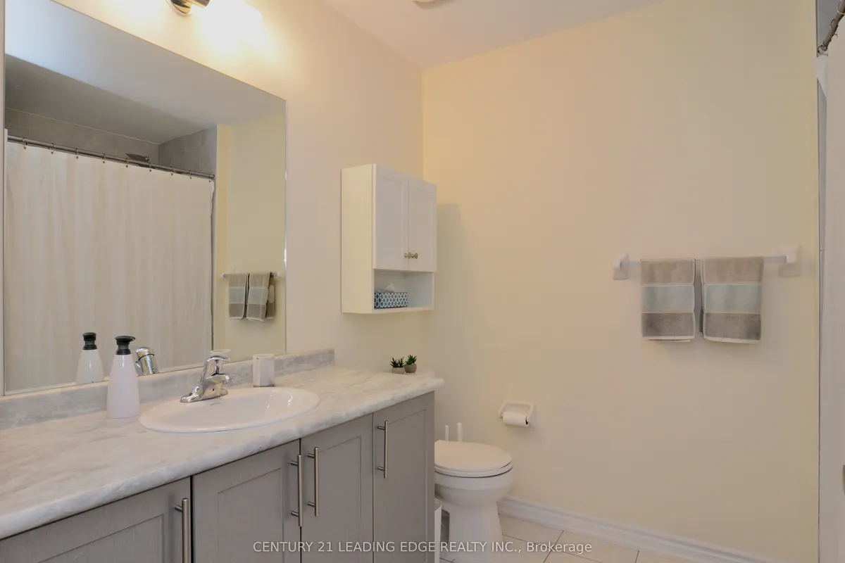 447 Ritas Avenue, ON L3X 2N1