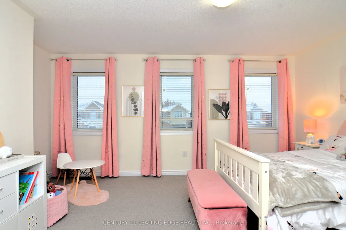 447 Ritas Avenue, ON L3X 2N1