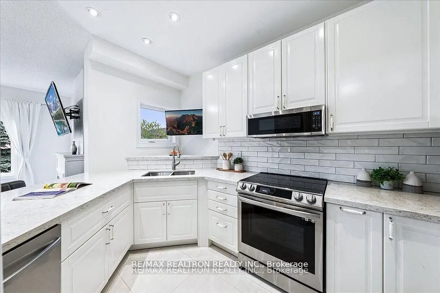 63 Carousel Crescent, ON L4E 3X6