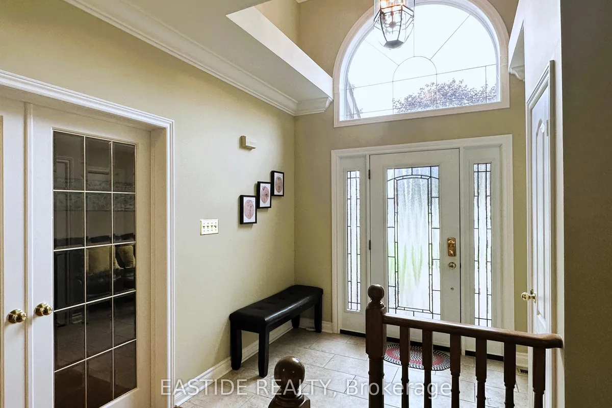 570 Roeder Court, ON L3Y 8C2