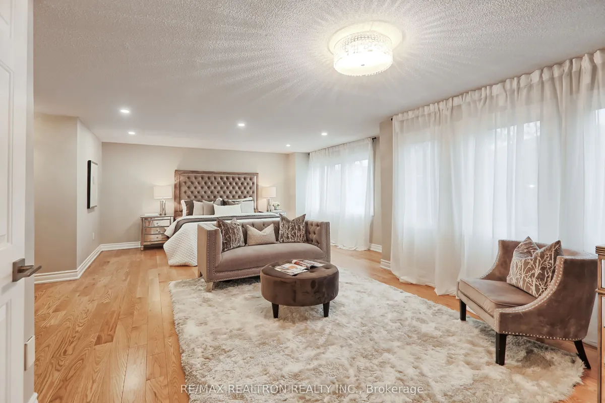 26 Brantwood Court, ON L3R 8J3