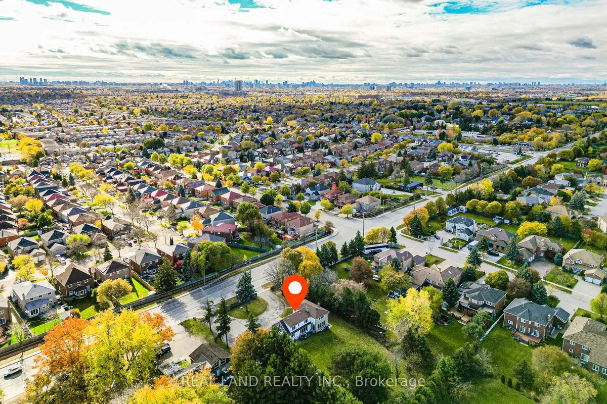 4762 14th Avenue, ON L3S 3K7