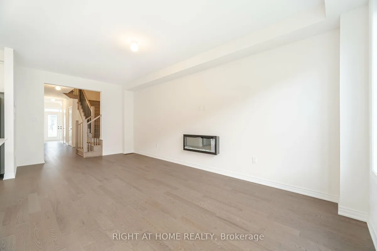 77 Singhampton Road, ON L4H 3N5