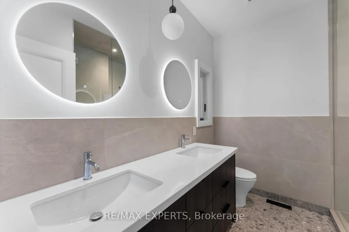 88 Arista Gate, ON L4L 9H7