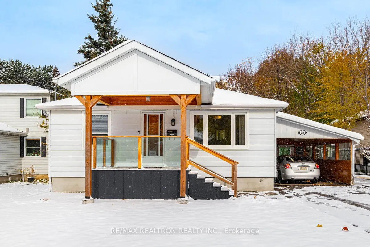 245 Elmwood Avenue, ON L4C 1L3