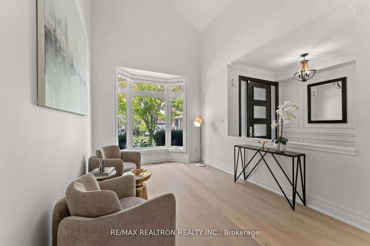 43 Basie Gate, ON L4J 9B4