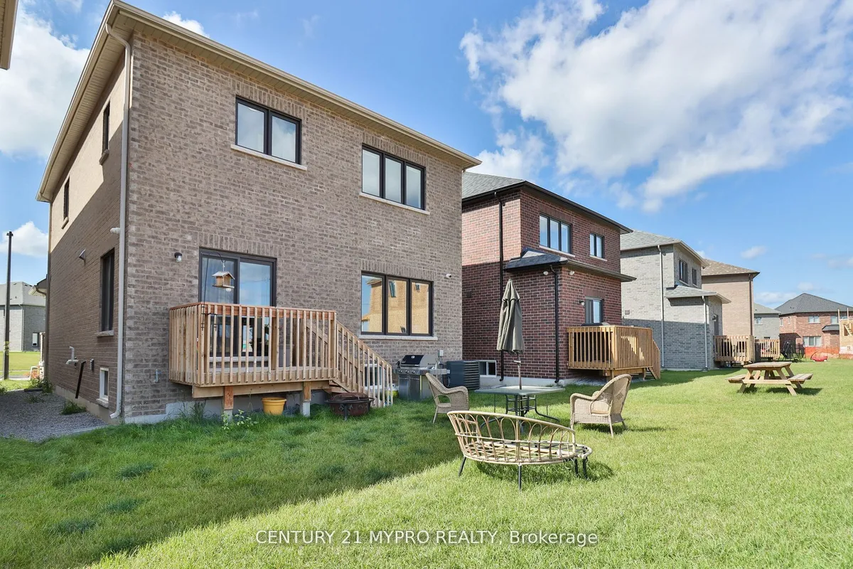 15 George Ellis Drive, ON L4P 0S3