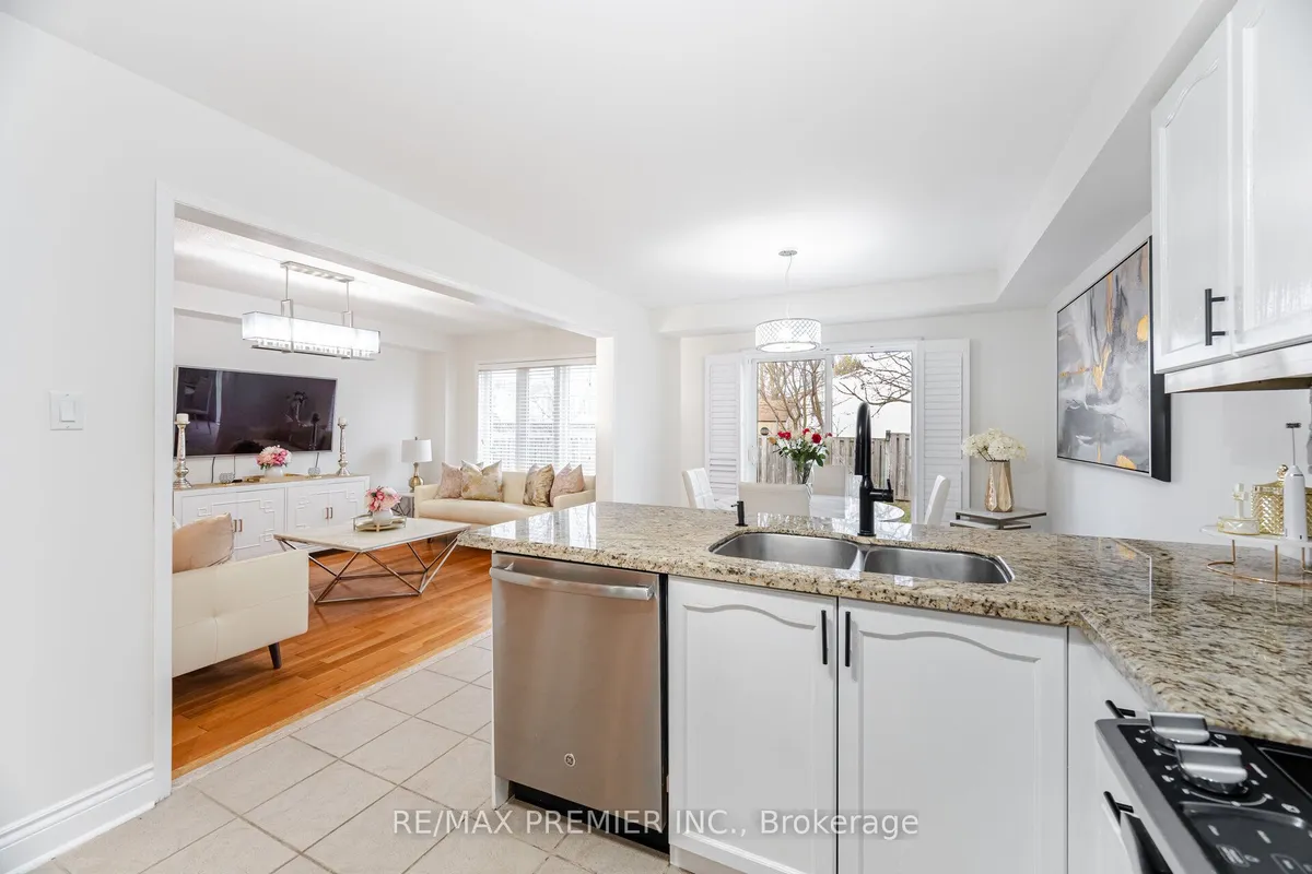 117 Professor Day Drive, ON L3Z 3C1