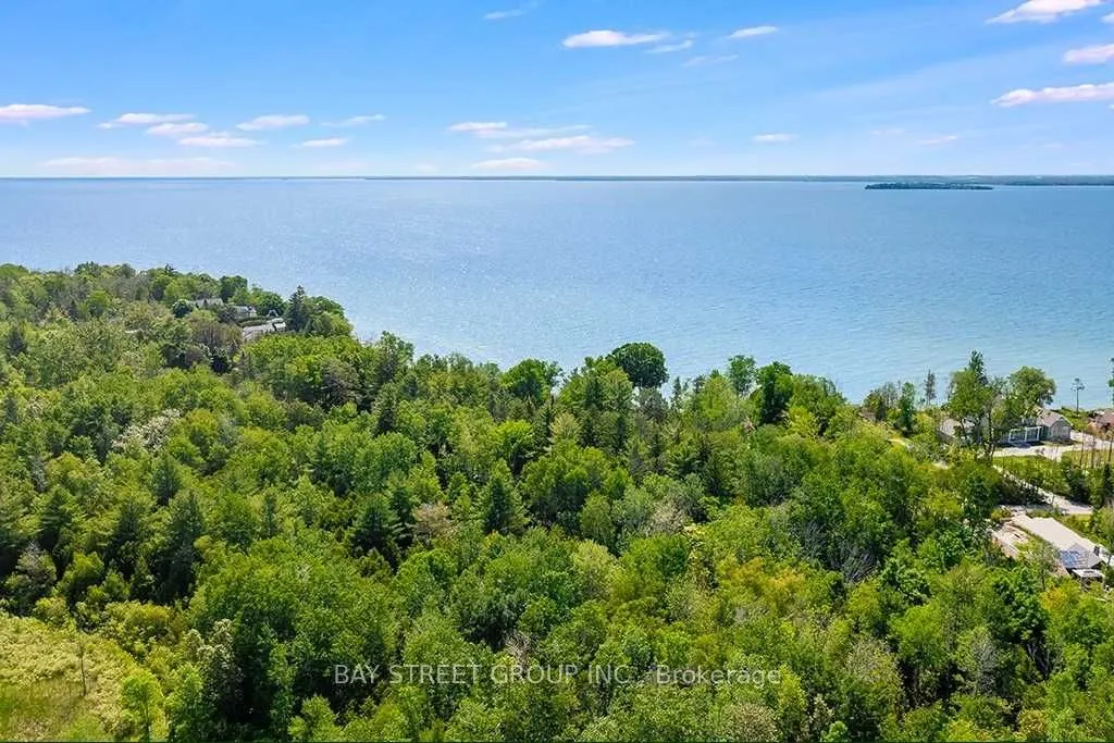 3358 Crescent Harbour Road, ON L9S 2Y8